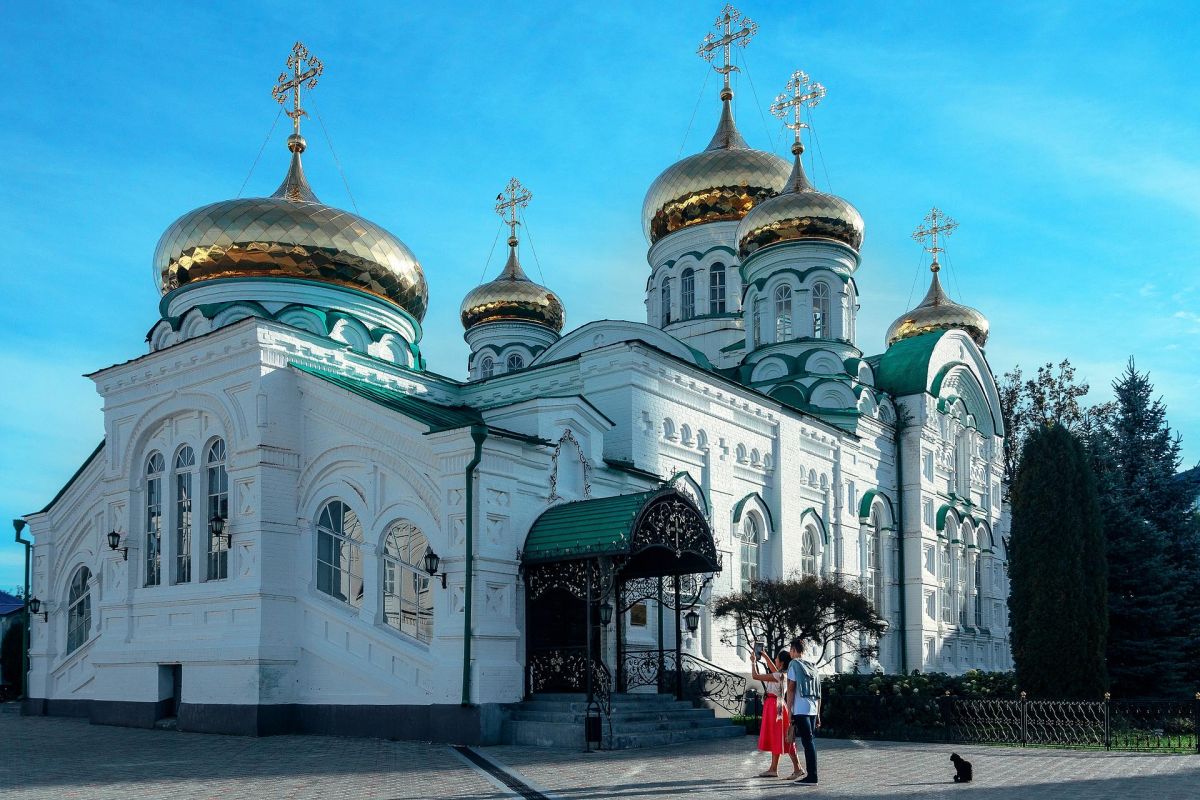 Свияжск и Раифский монастырь: путь древних храмов Казанского края
